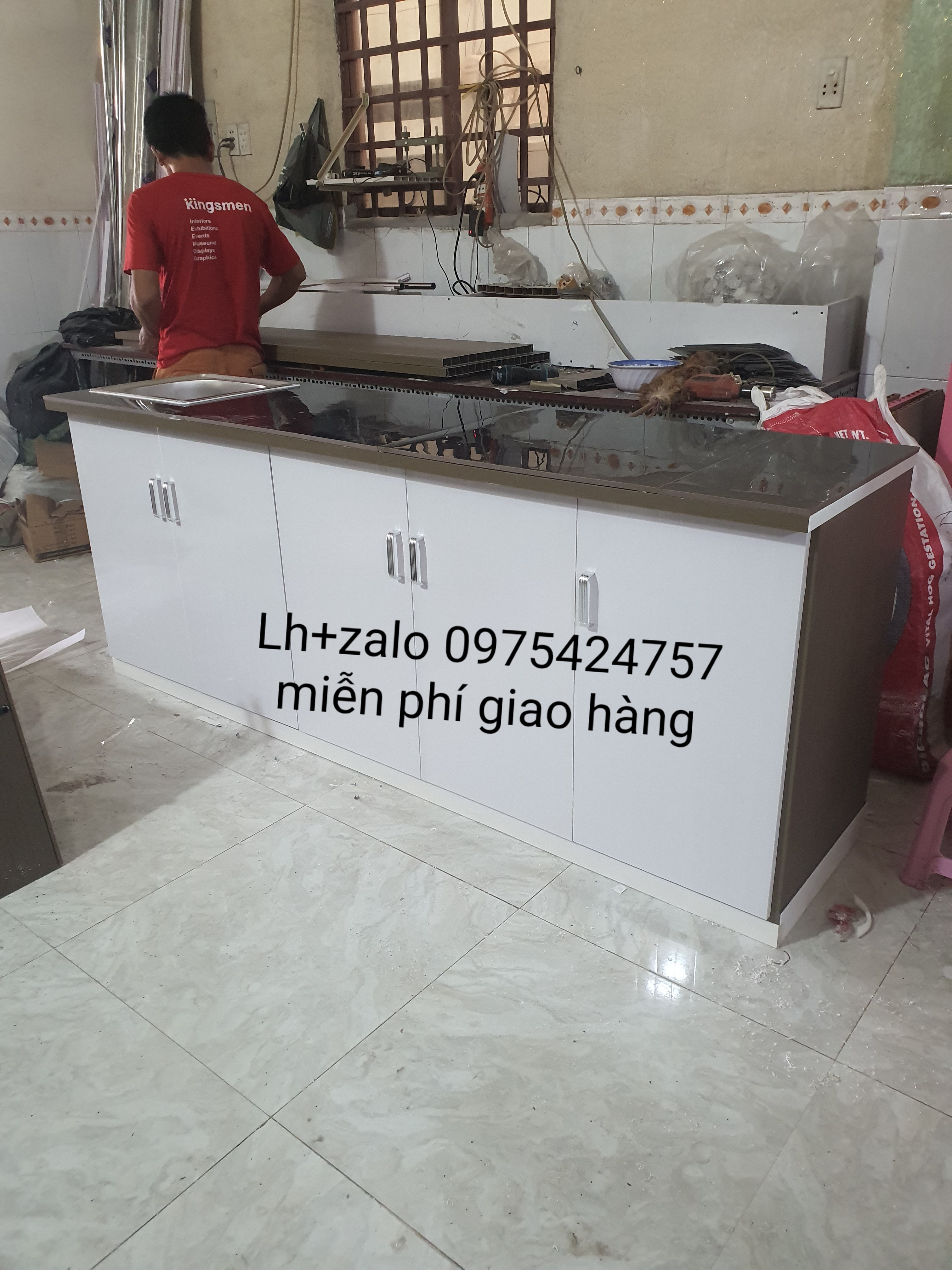 Tủ bếp mini sẳn bồn mặt ốp gạch nhựa đài loan