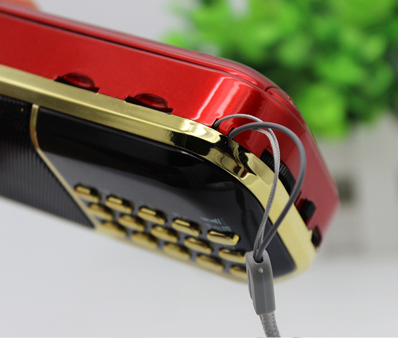 Loa nghe kinh có FM BKK K39 hỗ trợ 2 khe thẻ nhớ/đèn pin siêu sáng - Pin khủng 6600mah