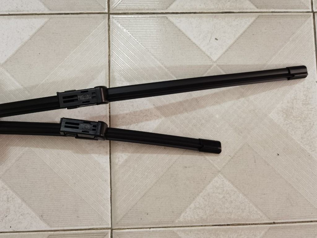 Chổi gạt mưa MG ZS 2020- Bản Thái, Bản Trung