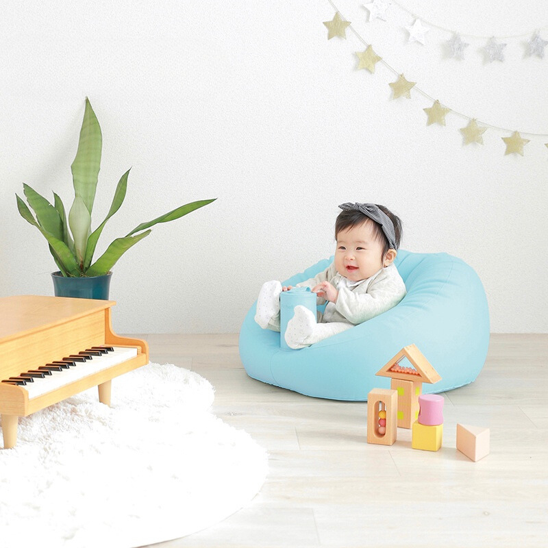Ghế sofa tập ngồi Richell Nhật Bản cho bé từ 7 tháng tuổi không cần dụng cụ bơm