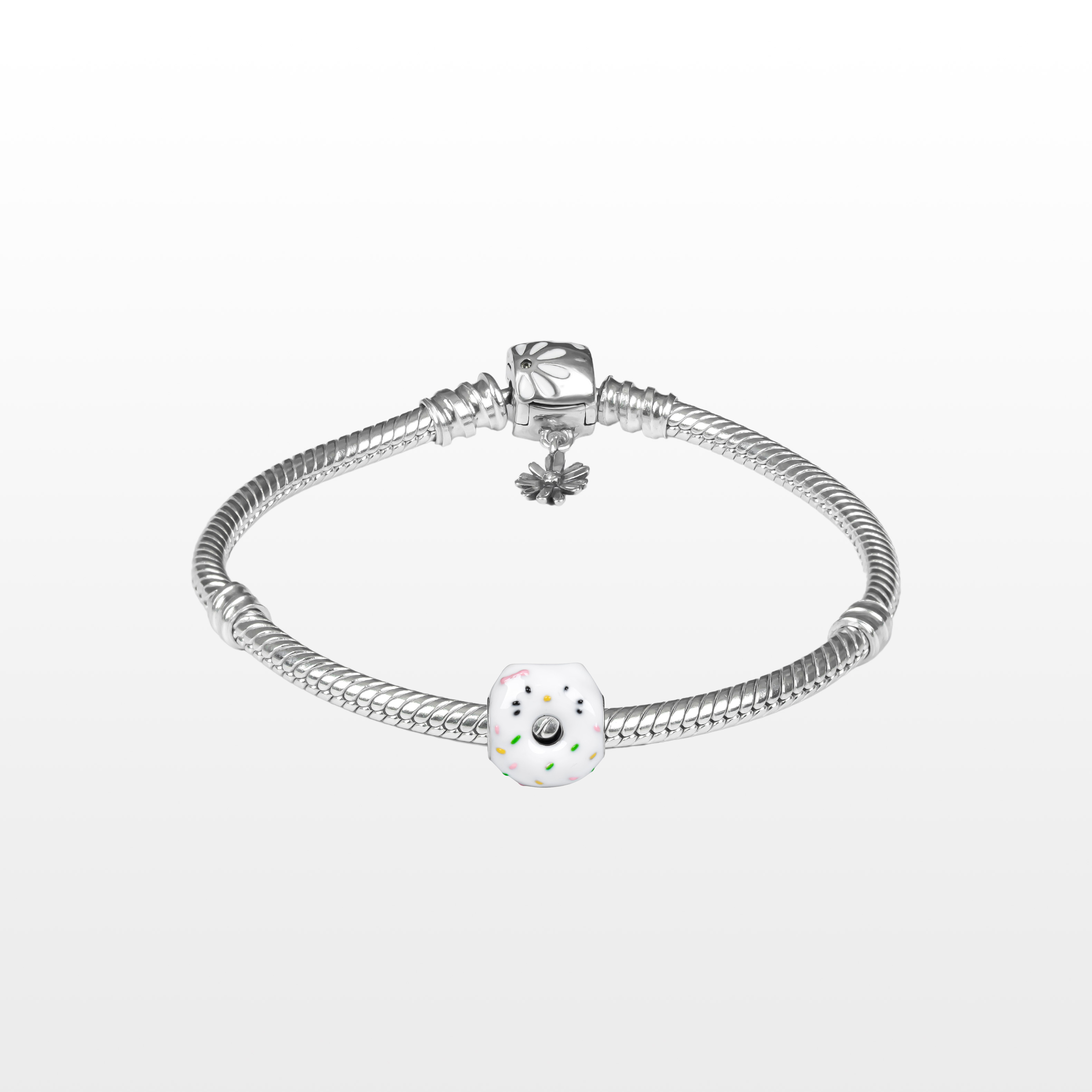 Vòng charm bạc mặt trắng sữa - SI7908
