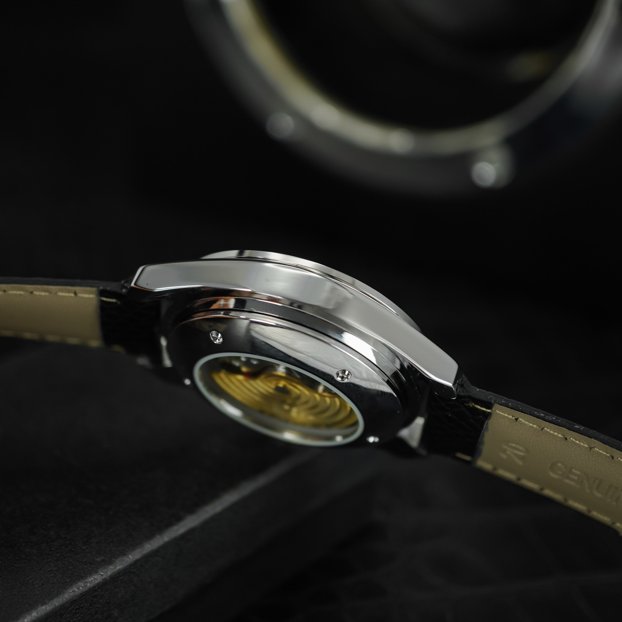 Đồng hồ đeo tay Omega B433 Máy PiN Hàng chính hãng