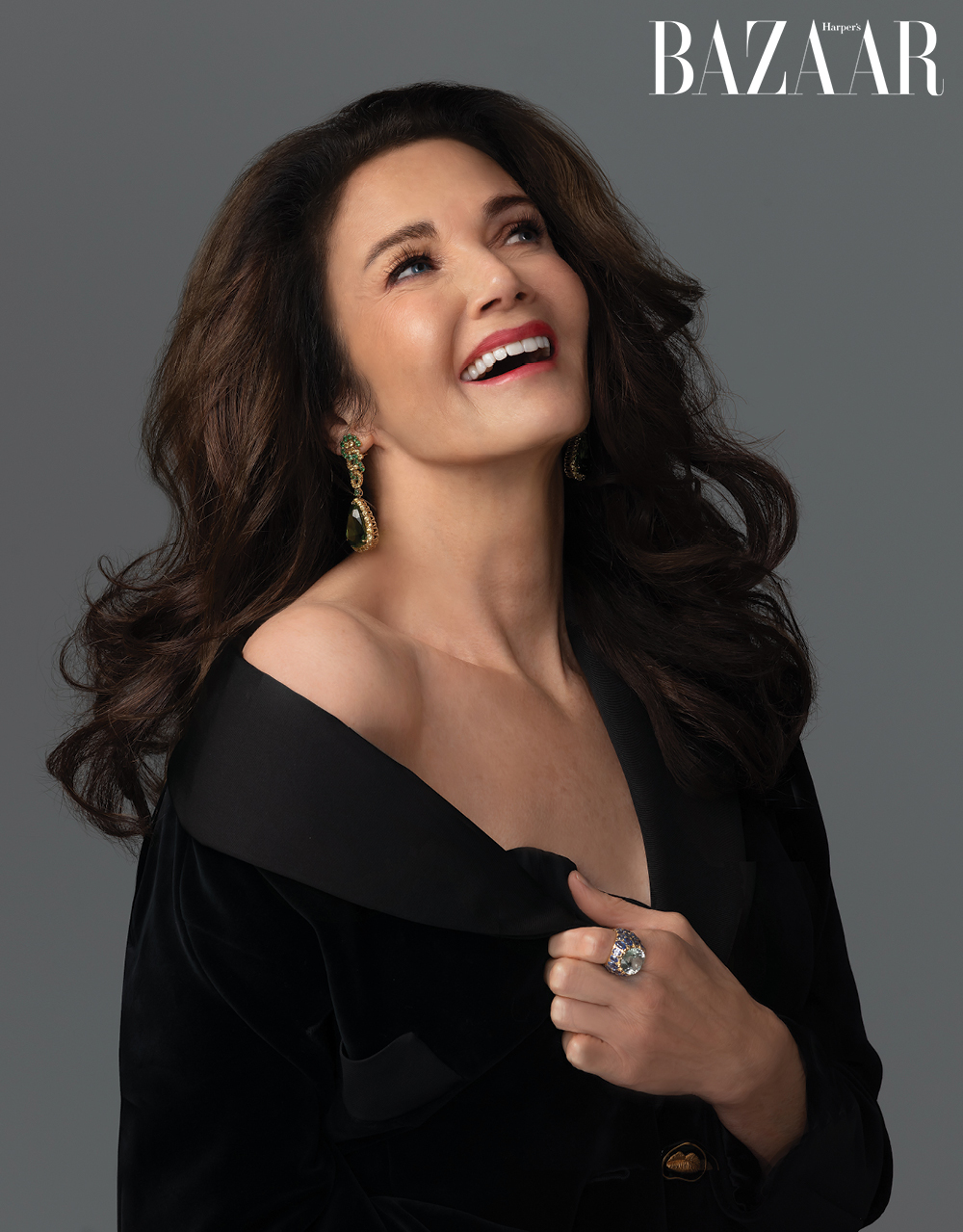 Tạp chí HARPER’S BAZAAR Tháng 12/2024 - LYNDA CARTER