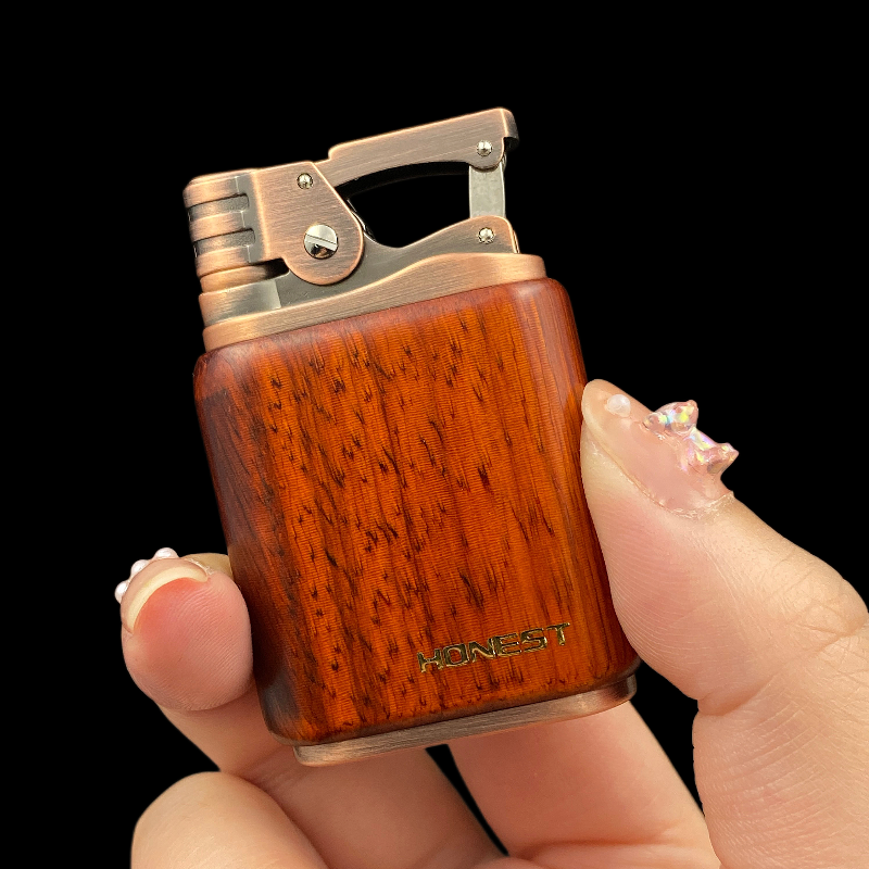 Vỏ Hột Quẹt Bật Lửa Xăng Đá Honest BCZ-789 Kiểu Dáng Xưa Cũ Tặng Kèm Đá Lửa Chuyên Dụng - Nhiều Màu