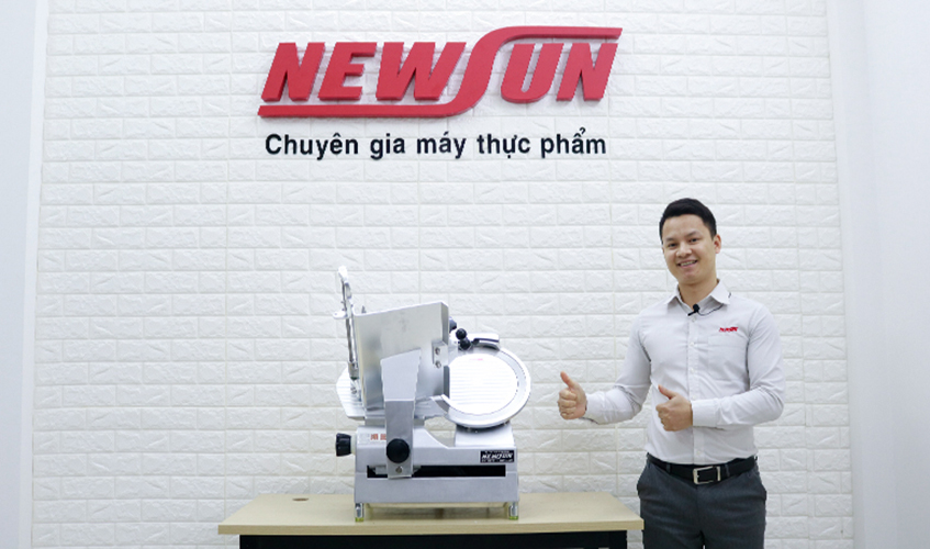 Máy Thái Thịt Đông Lạnh Tự Động SL 300B NEWSUN, Thái Năng Suất Cao - Hàng Chính Hãng