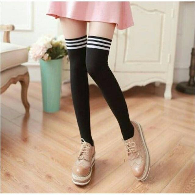 Tất lửng gối Hàn quốc