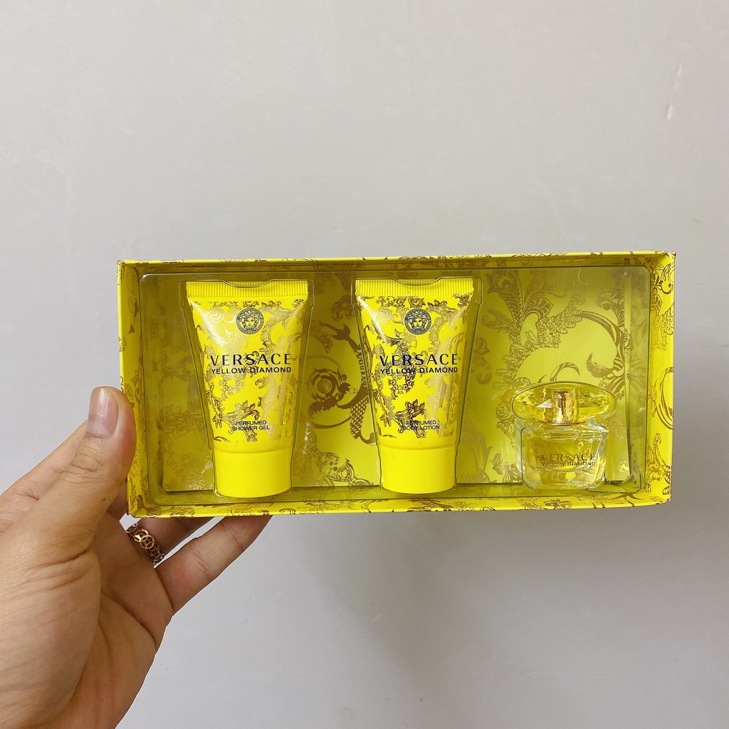 Set Nước Hoa Nữ Mini Versace Yellow Diamond 5ml +  gel tắm 25ml + Lotion 25ml