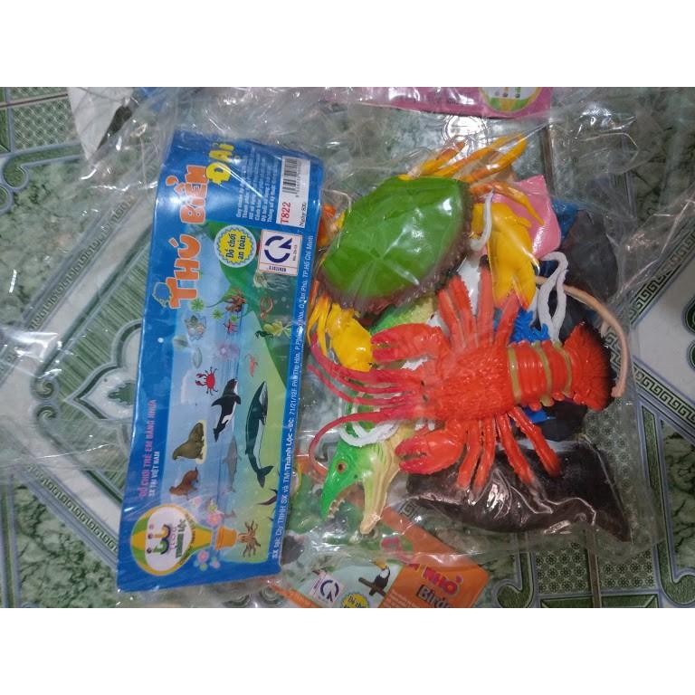 Đồ chơi thú biển bằng nhựa