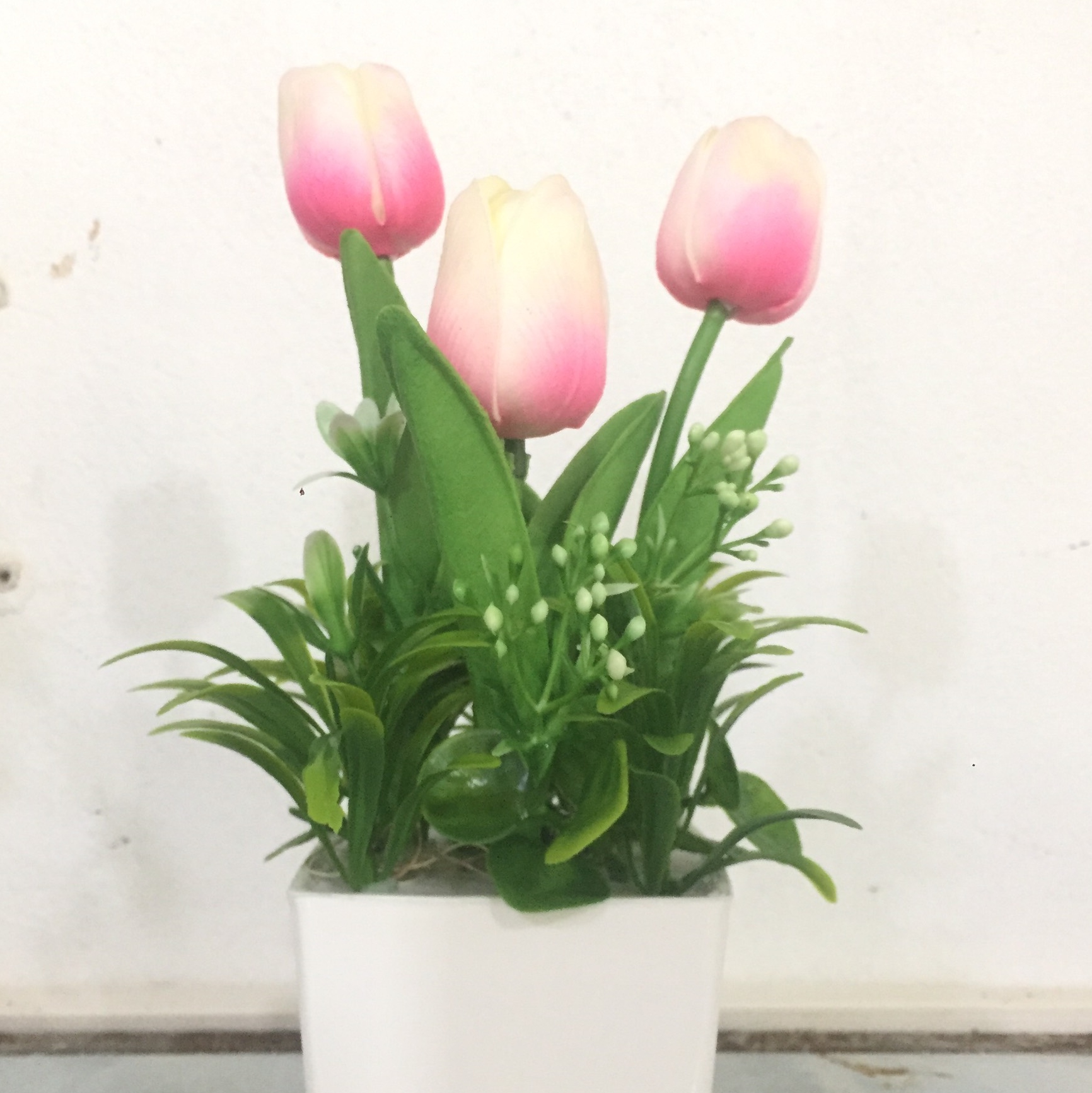 Đèn Ngủ Hoa Tulip PU giống thật 3 bông - Hoa Tulip PU - Hoa giả giống thật.