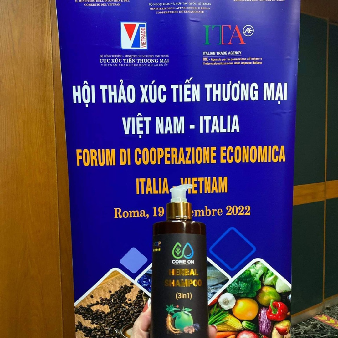 Sữa tắm gừng nghệ Come on chai 500ml sữa tắm trị mụn lưng, sữa tắm tẩy tế bào chết, sữa tắm trắng da