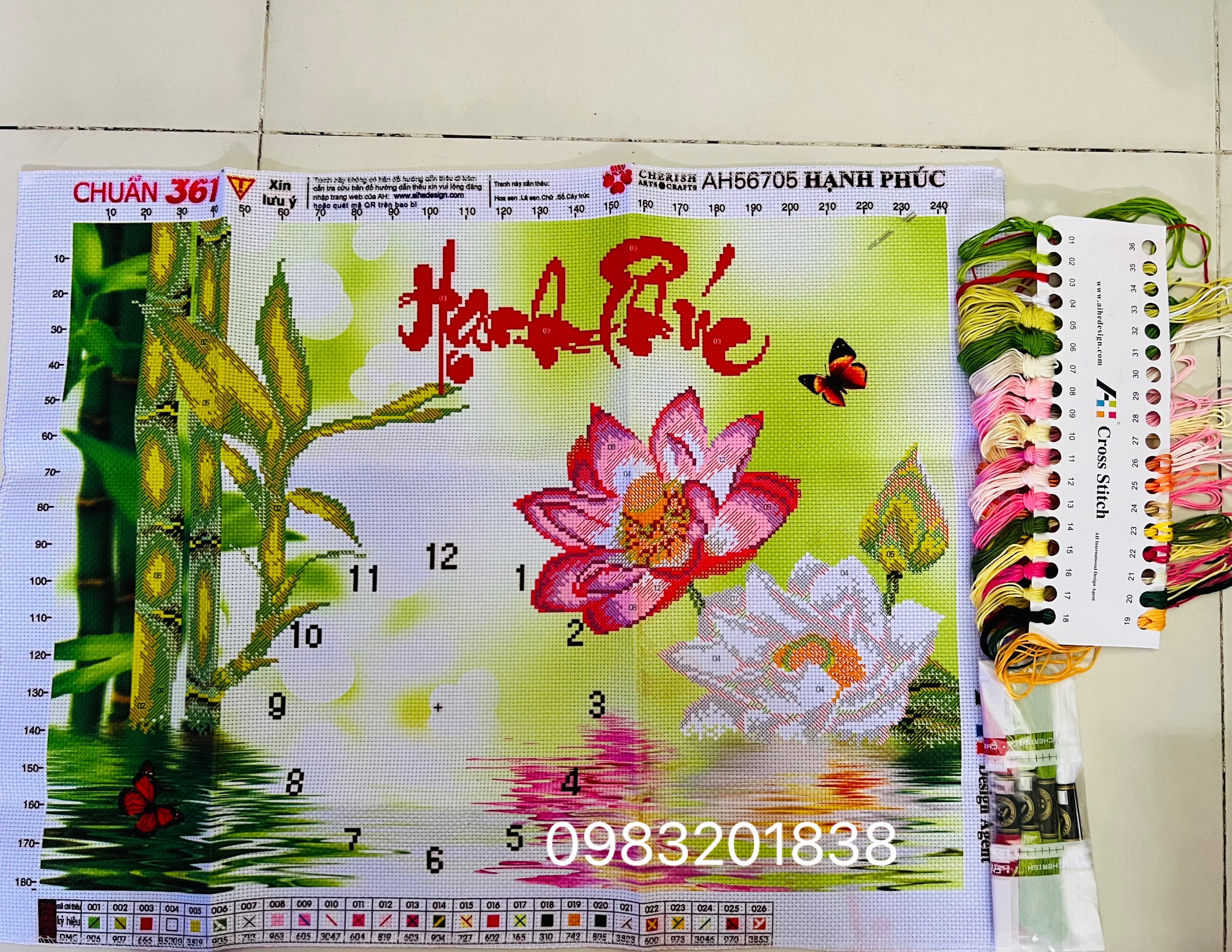 Tranh thêu chữ thập Đồng hồ Hạnh Phúc tranh 3D, chưa thêu