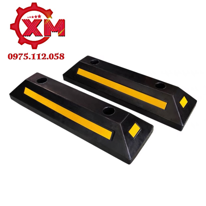 Cục chặn bánh xe bằng cao su