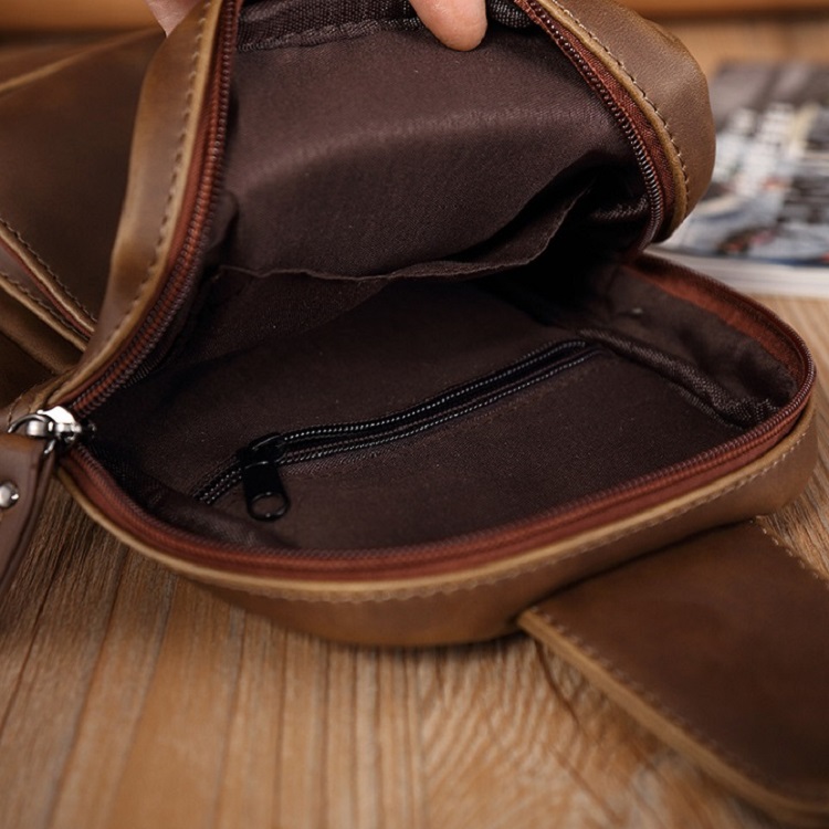 Túi Nam Đeo Chéo Bao Tử Da Bò Sáp BT02 Trẻ Chung Nhiều Ngăn Tiện Lợi