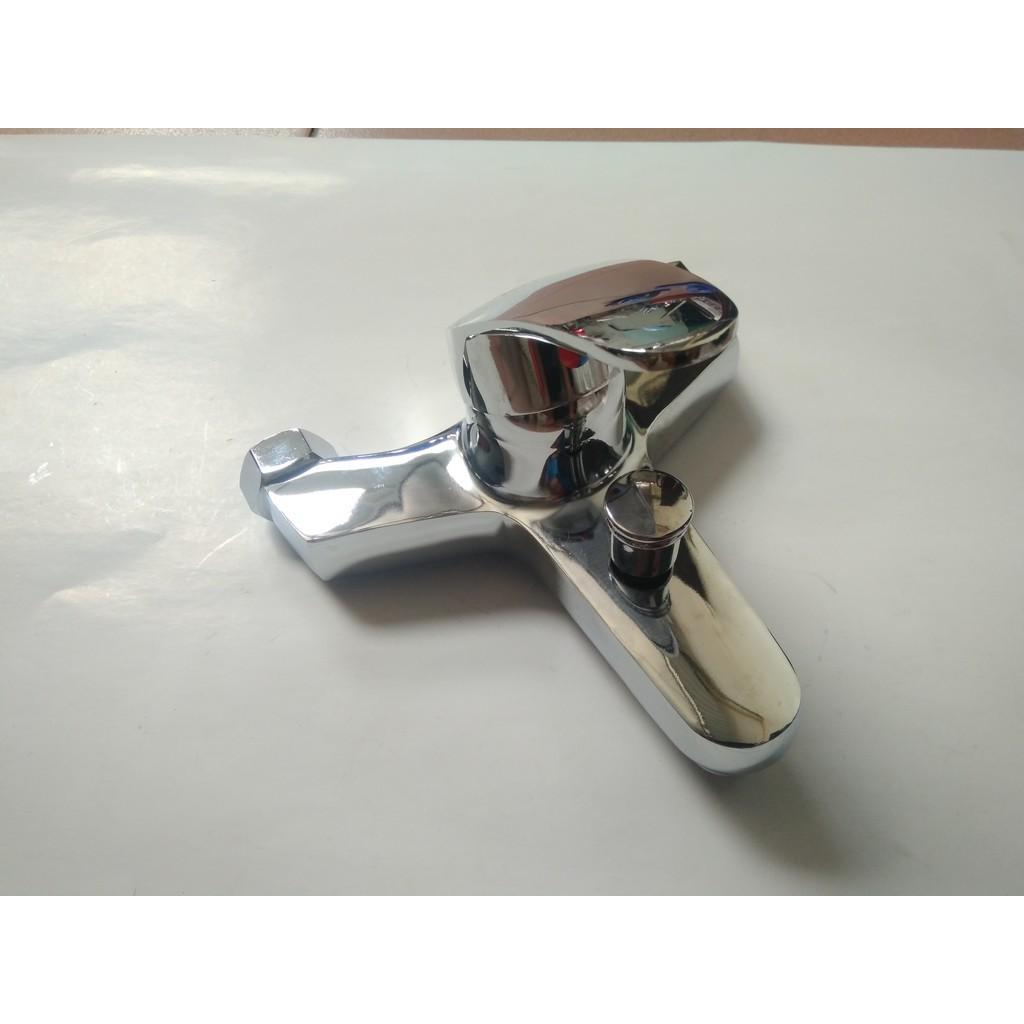 Củ sen tắm,củ sen nóng lạnh nhà tắm T.o.T.o giá bình dân