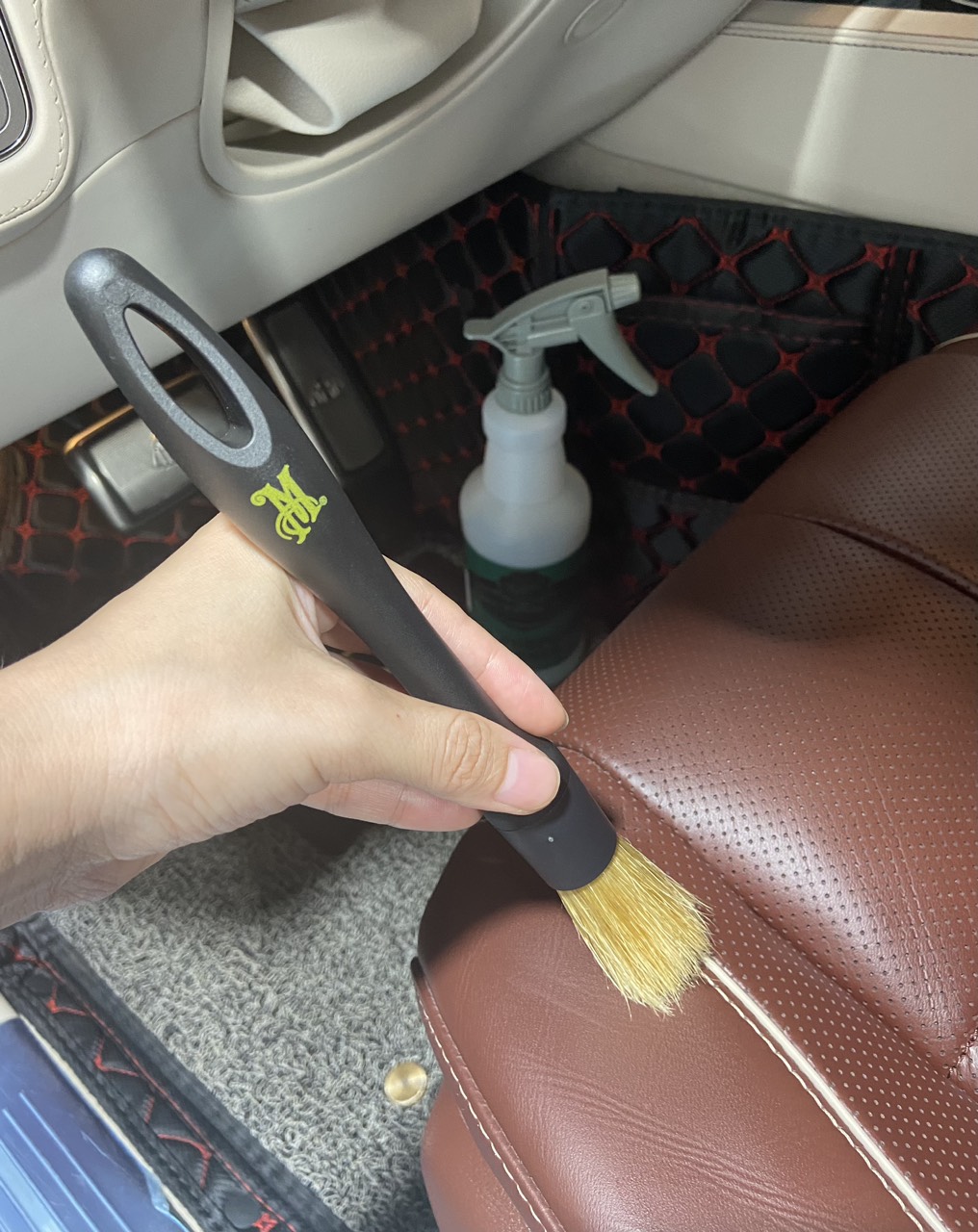 Meguiar's Bộ chổi cọ đa năng chăm sóc nội thất xe ô tô - MGBR003