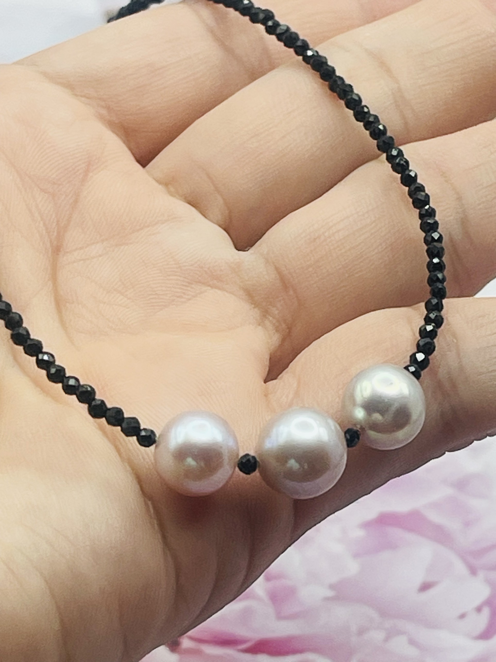 Dây chuyền thiết kế Trai mặn Southsea và Đá Spinel đen
