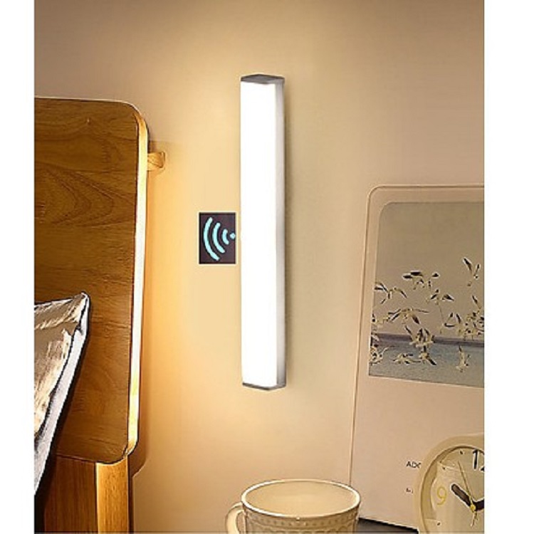 Đèn Led cảm ứng gắn giường, cầu thang, toilet, tủ đồ, tự động bật/tắt ánh sáng ban đêm, sạc bằng USB thương hiệu DORON