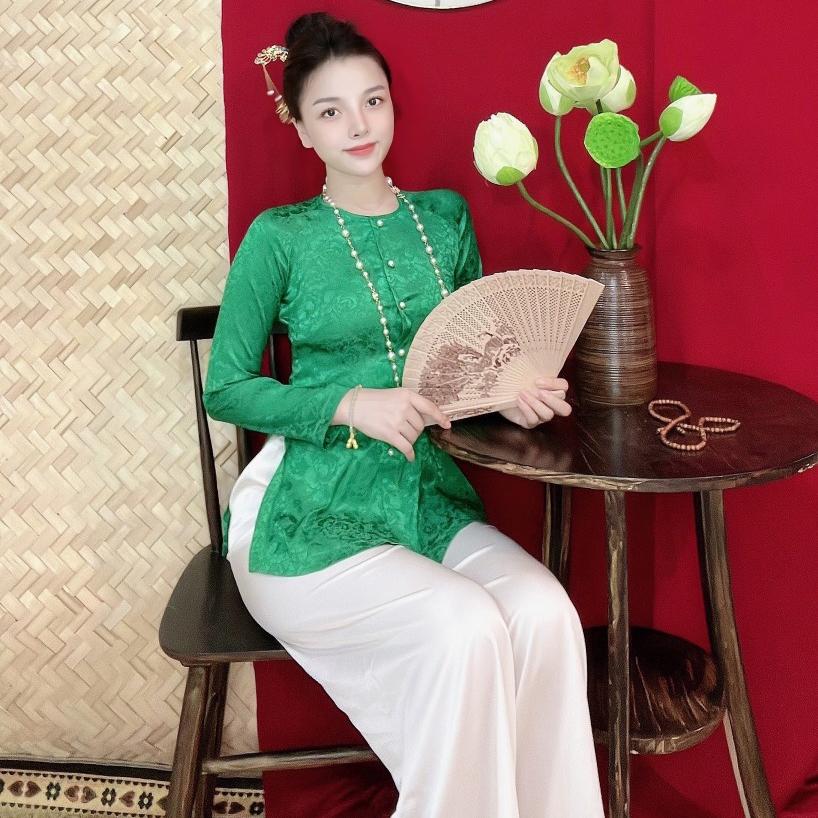 GẤM BÀ BA CỔ TRÒN Bigsize Trang phục truyền thống,Bộ quần áo Phật tử, đồ lam đi chùa mẫu nữ vải gấm - Áo Hồng (Ko quần)