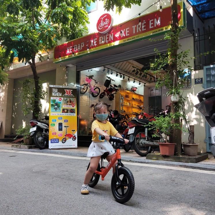Xe thăng bằng cho bé 18 tháng đến 5 tuổi