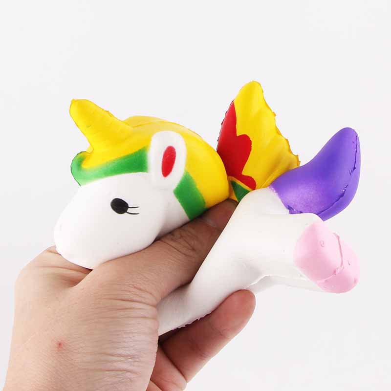 Squishy unicorn bờm vàng, squishy chậm tăng mùi thơm dịu nhẹ, đồ chơi cho bé trai và bé gái