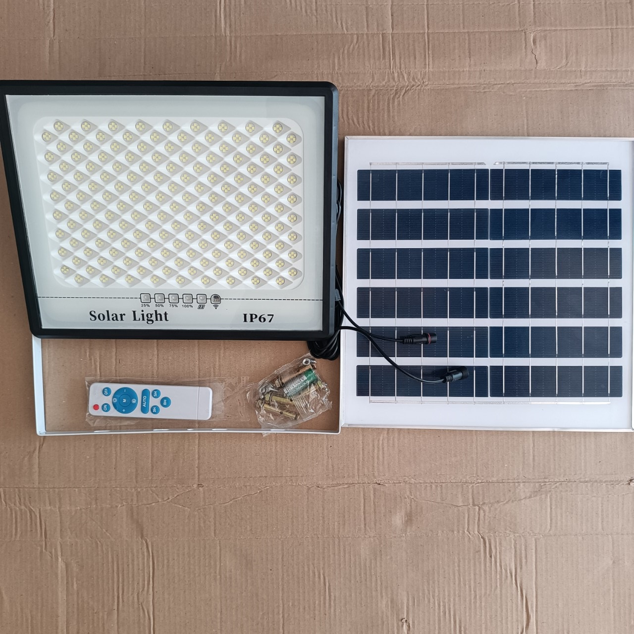 Đèn Năng Lượng Mặt Trời 1000W Solar Light