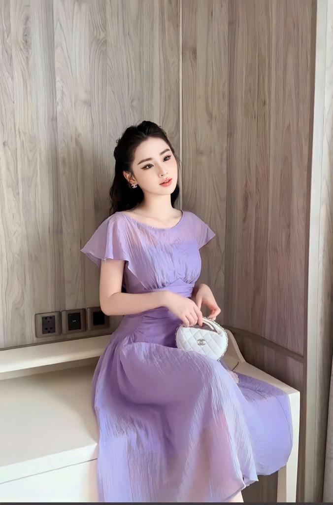 Đầm xòe tơ xếp li eo bánh bèo