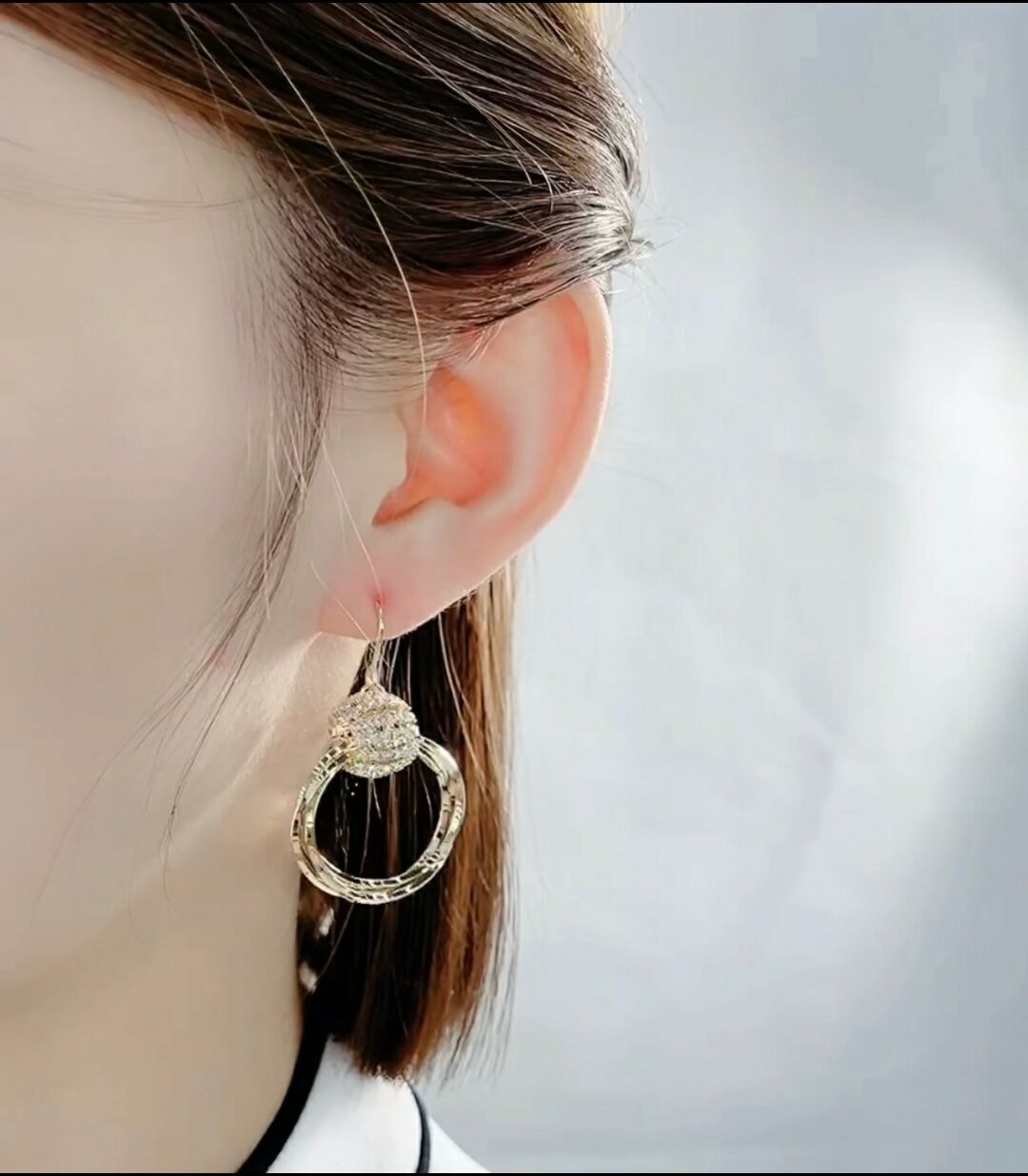 Bông tai xinh sang trọng hình cầu đá phụ kiện xinh - không dị ứng
