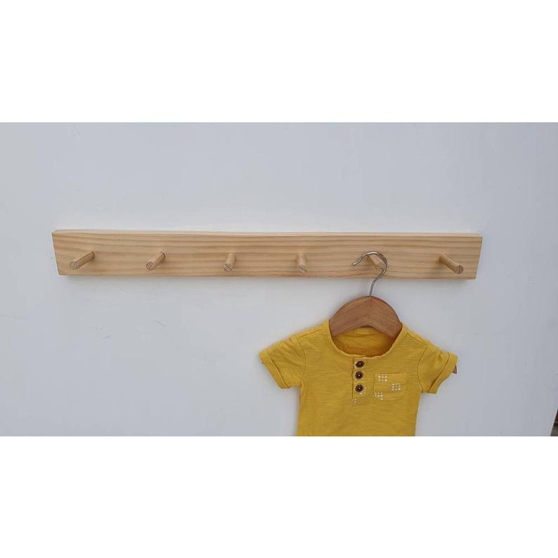 Giá gỗ treo quần áo đẹp, kệ trang trí decor phòng ngủ,móc treo quần áo