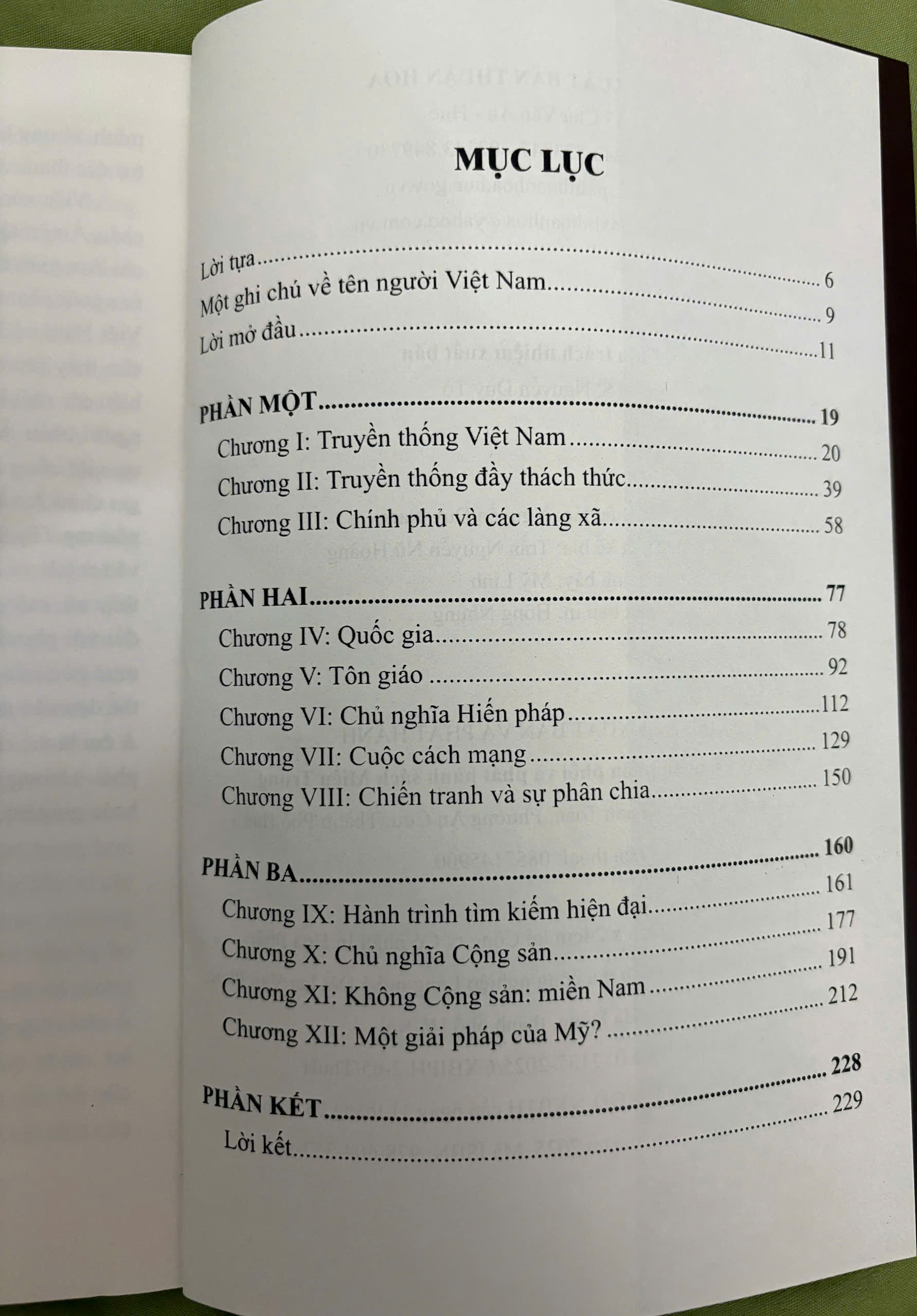 Sách : “Mối quan hệ giữa Việt Nam và các nước phương Tây