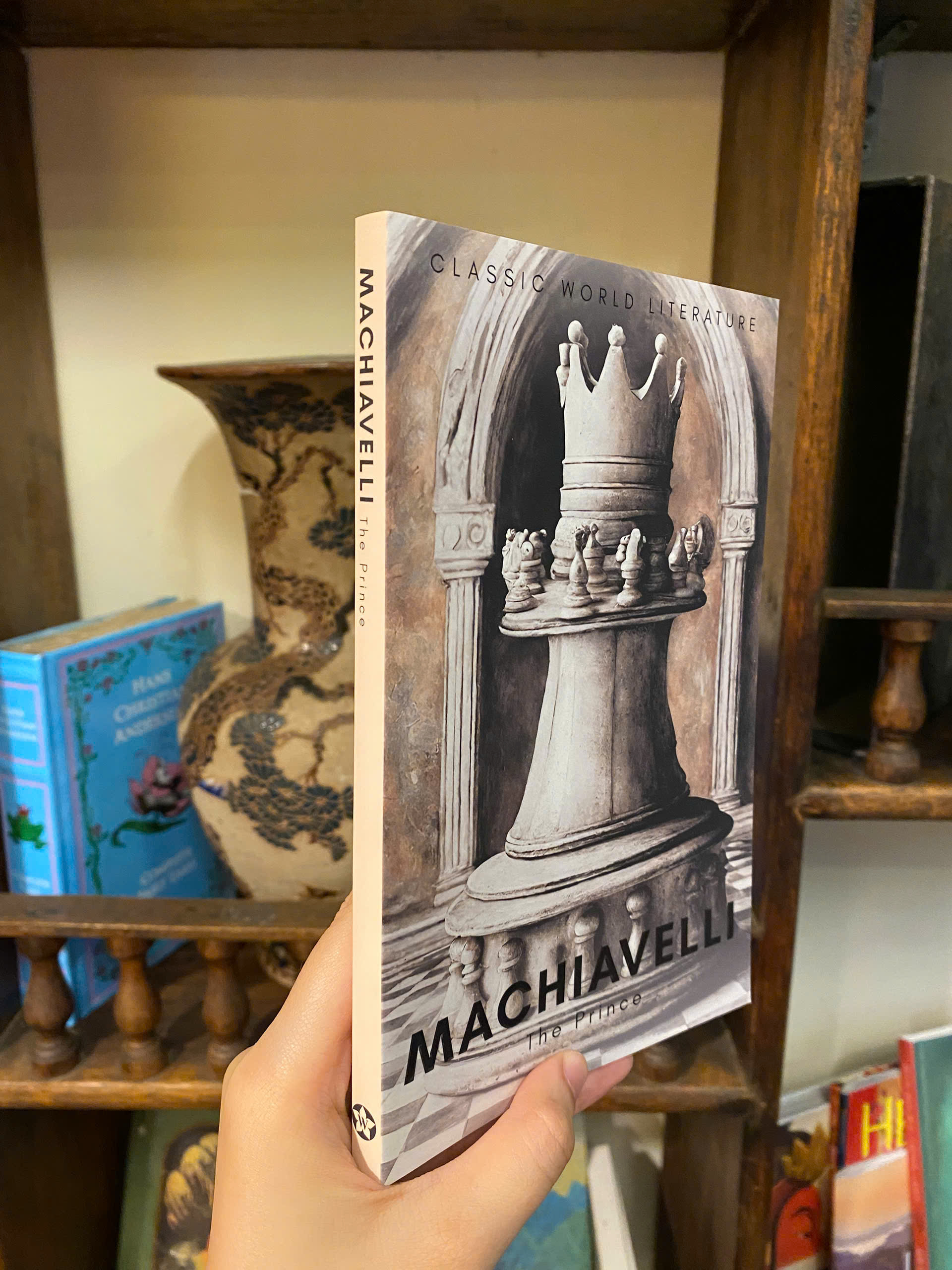 Sách - The Prince by Niccolo Machiavelli - Classic in English / Philosophy/ Sách triết học