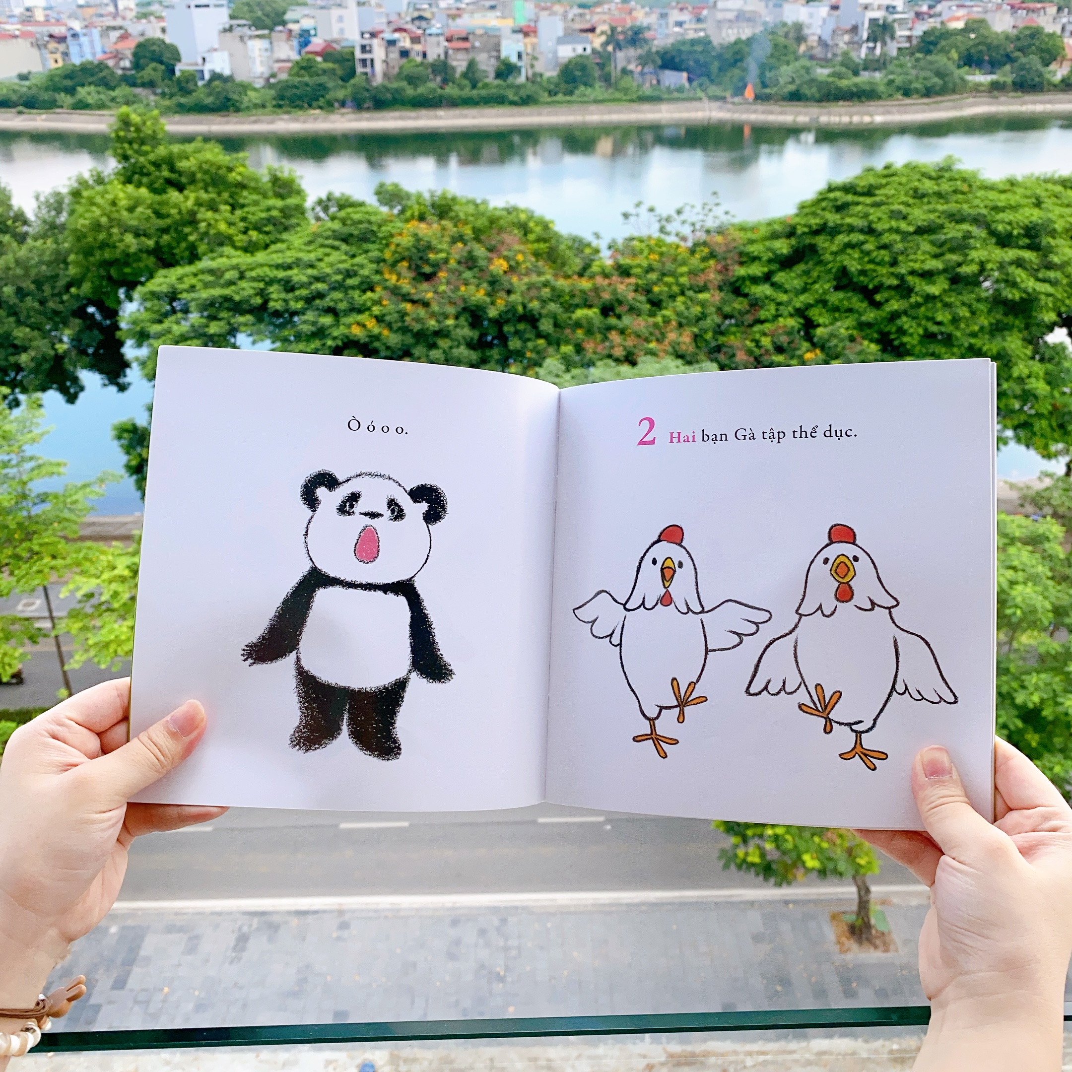 Ehon - Làm quen với sách cho bé 0-2 tuổi - Bài thể dục đếm số của Gấu Trúc