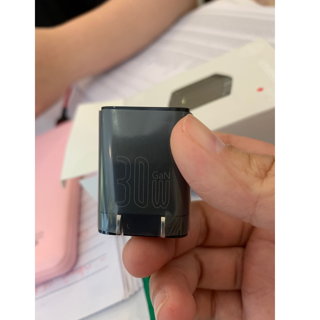 Củ sạc nhanh 30W Baseus GAN3 chân cắm dẹt 90 độ 1 cổng Type-C chất liệu cao cấp chống cháy - Hàng chính hãng