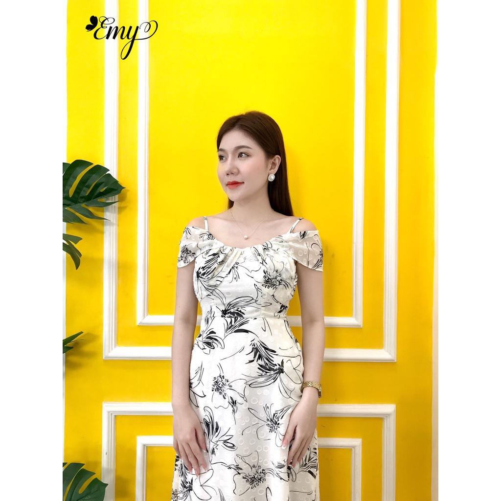 VÁY EMY EM6597 Nữ Xòe Rớt Vai Dự Tiệc Nền Trắng