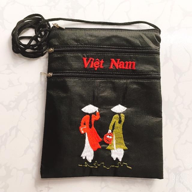 Túi đựng điện thoại thêu 3 cô gái Việt Nam