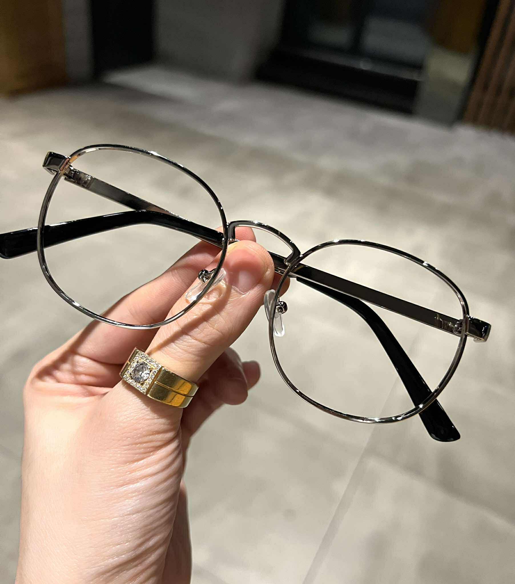 Kính mắt unisex nam nữ Mắt tròn chất liệu kim loại đơn giản