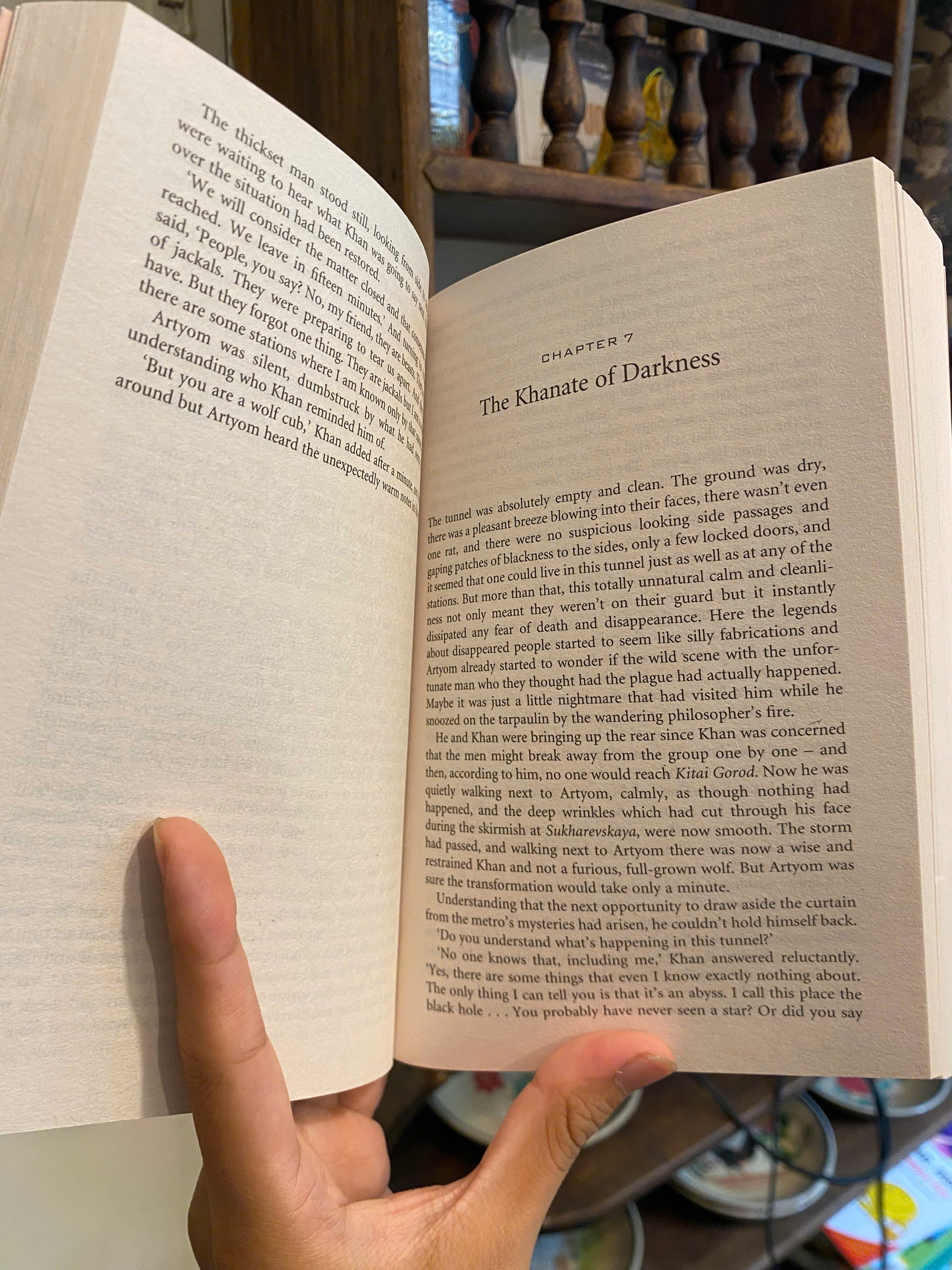 Sách - Metro 2033 by Dmitry Glukhovsky | Science Fiction / Horror Fantasy / Ngoại văn Nhập khẩu