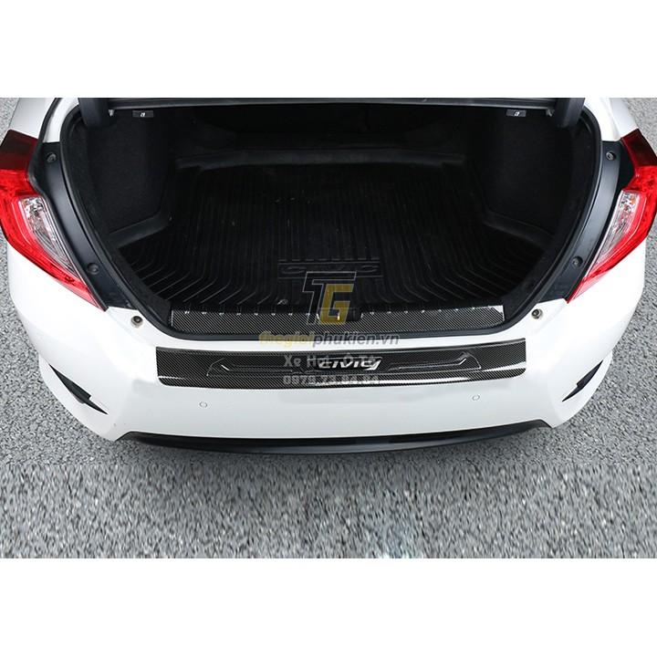 Bộ Ốp bậc cốp Honda Civic vân Carbon