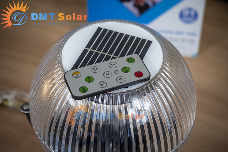 Đèn trụ cổng tròn năng lượng mặt trời DMT-TC51