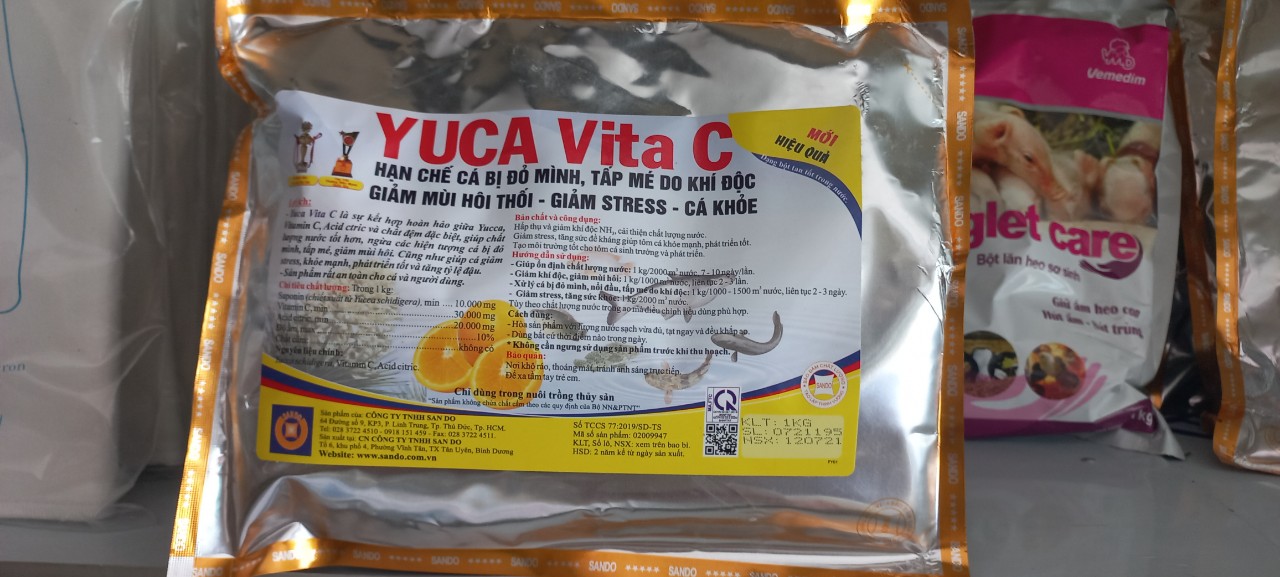 Yuca Vita c chống sốc cá, giúp cá khỏe, chống stress thời tiết thất thường.