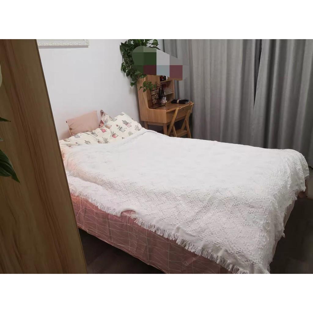 Thảm phòng khách, sofa đa năng trang trí nhà cửa phong cách Retro