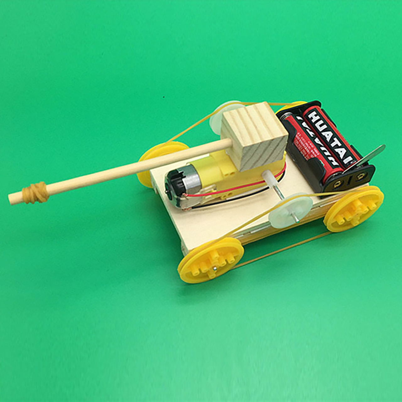Đồ chơi trẻ em S22 thông minh sáng tạo STEM (STEAM) mô hình lắp ráp xe tăng bốn bánh bằng gỗ