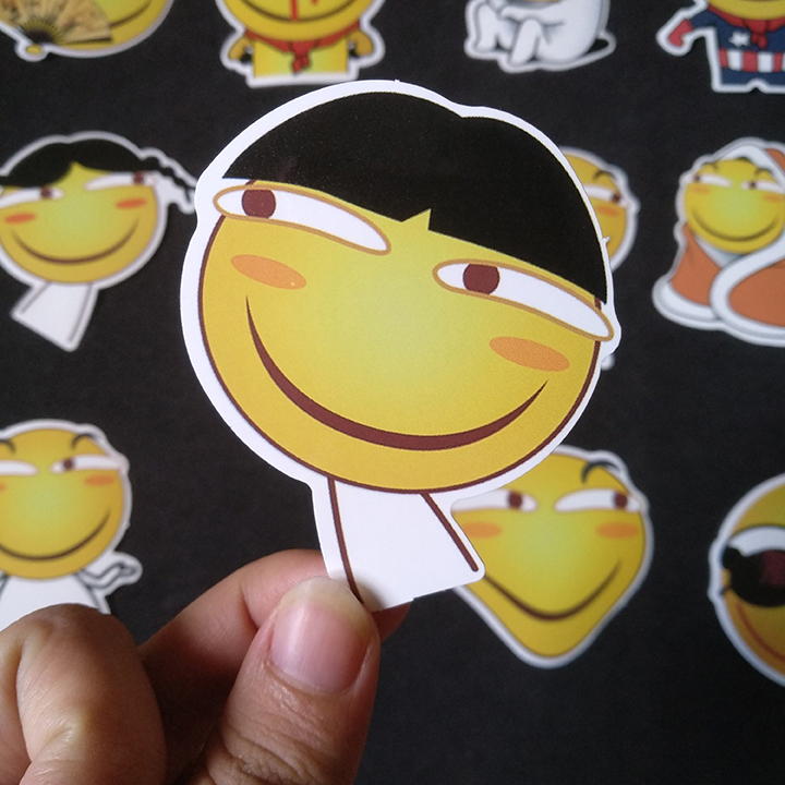 Bộ Sticker dán cao cấp chủ đề MẶT CƯỜI EMOJI - Dùng dán Xe, dán mũ bảo hiểm, dán Laptop...