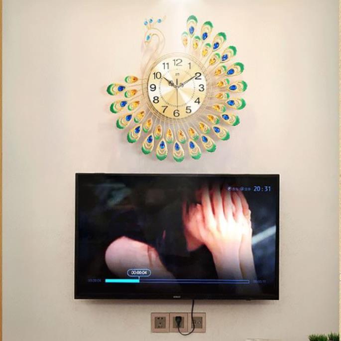 Đồng Hồ Treo Tường Hình Con Công KT 40x40cm