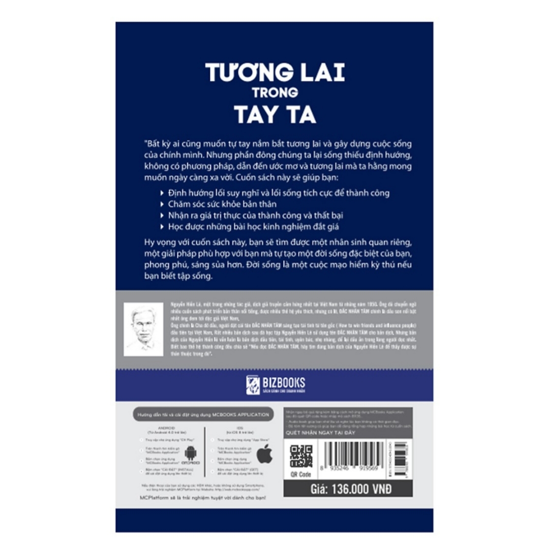 Combo 2 quyển  Tay trắng làm lên+ Tương lai trong tay ta( tặng kèm bút bi )