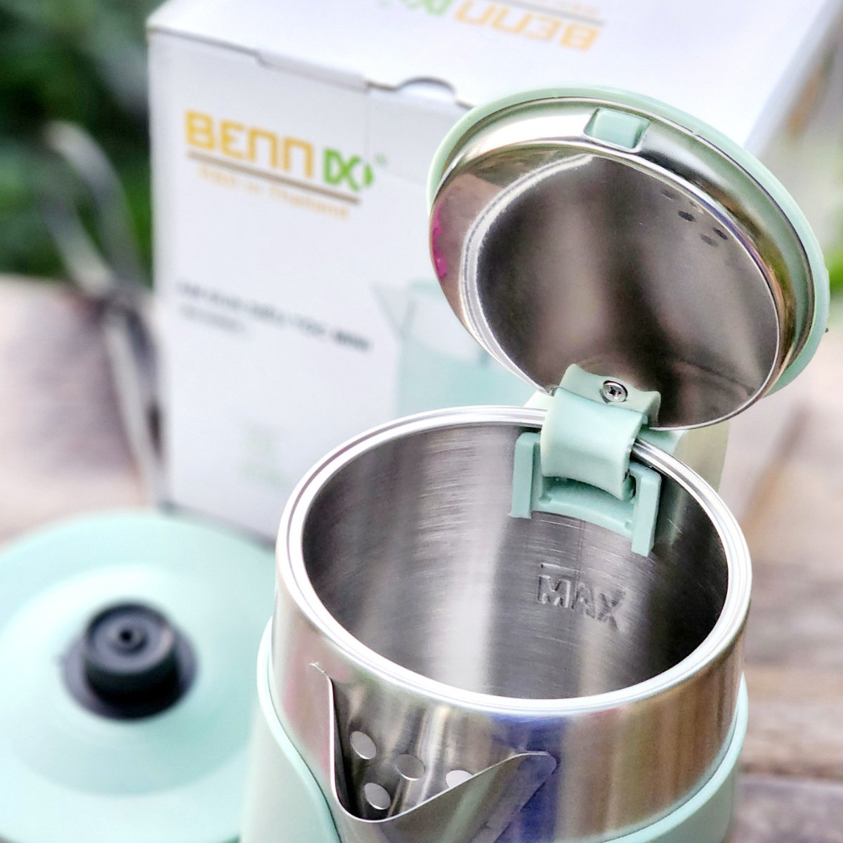 Ấm điện siêu tốc mini Bennix Thái Lan BN-008EK 0.8L màu xanh - Hàng chính hãng