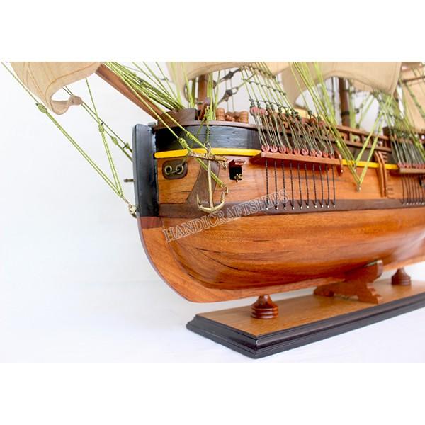 Mô hình thuyền gỗ trang trí HMS Endeavour 110cm