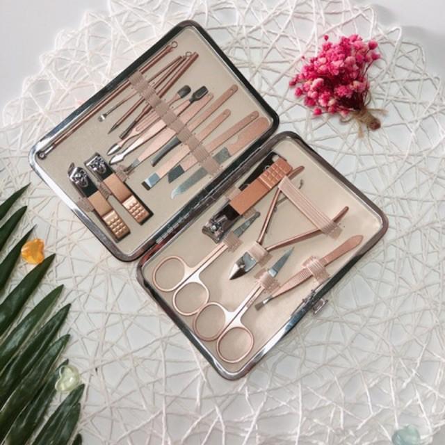 BỘ KIỀM BẤM MÓNG 18 chi tiết cho cả gia đình