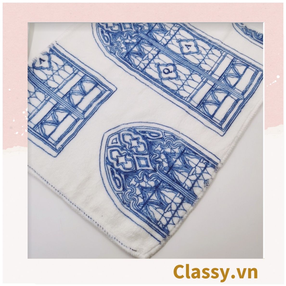 Khăn tắm nhỏ 30 X 60 CM Xếp Thành gắn hoa tulip kèm ruy băng Q1771