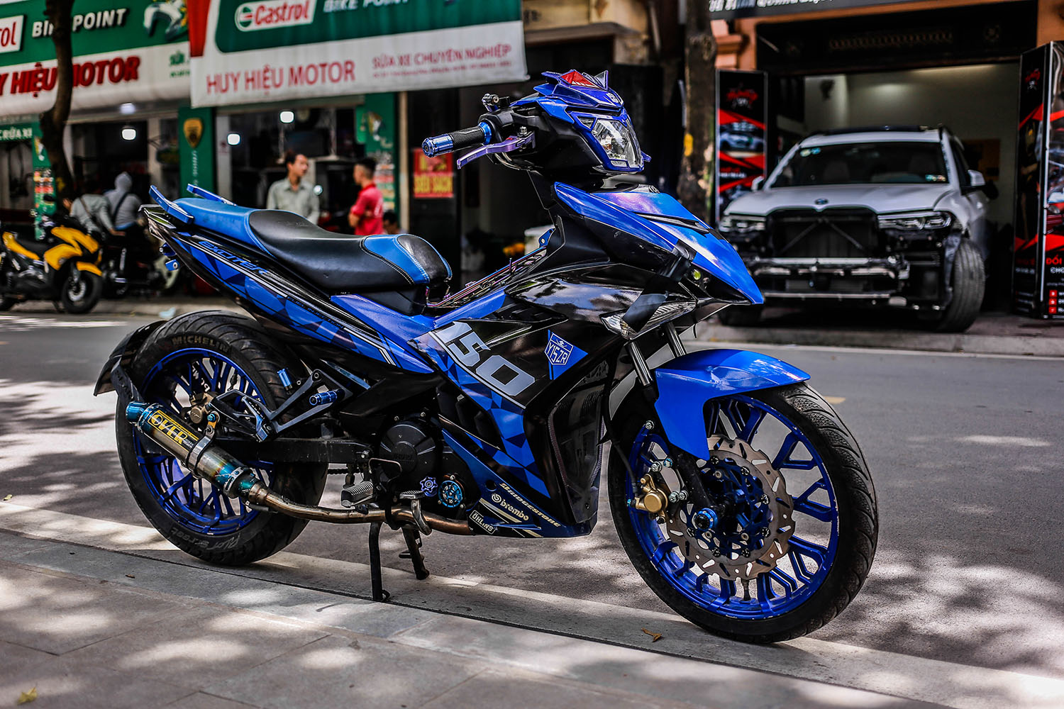 Tem trùm Exciter 150 Black Blue Camou