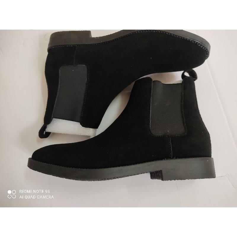 Chelsea boots lộn đen, đế crep